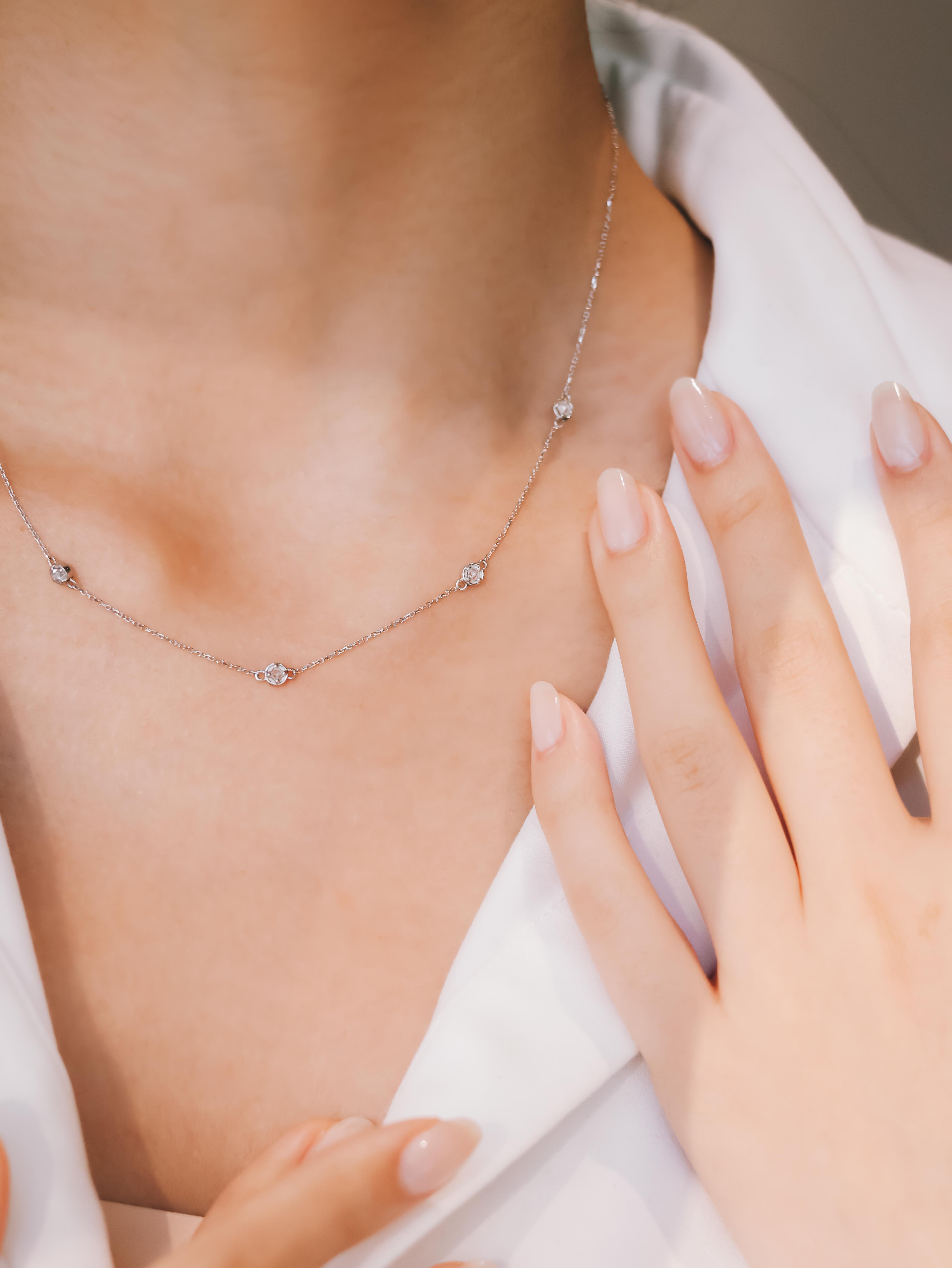 Multiple Midget Necklace