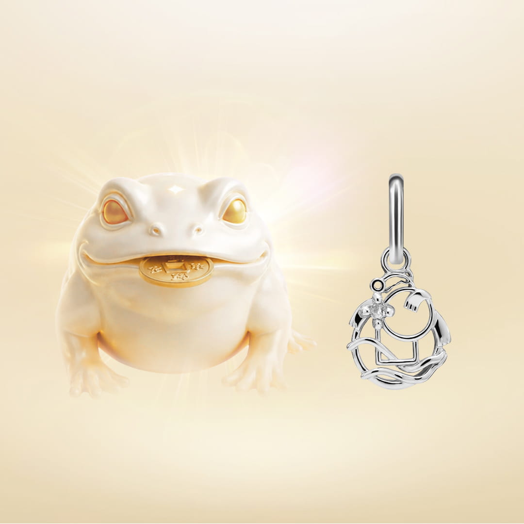 Three-Legged Golden Toad Pendant